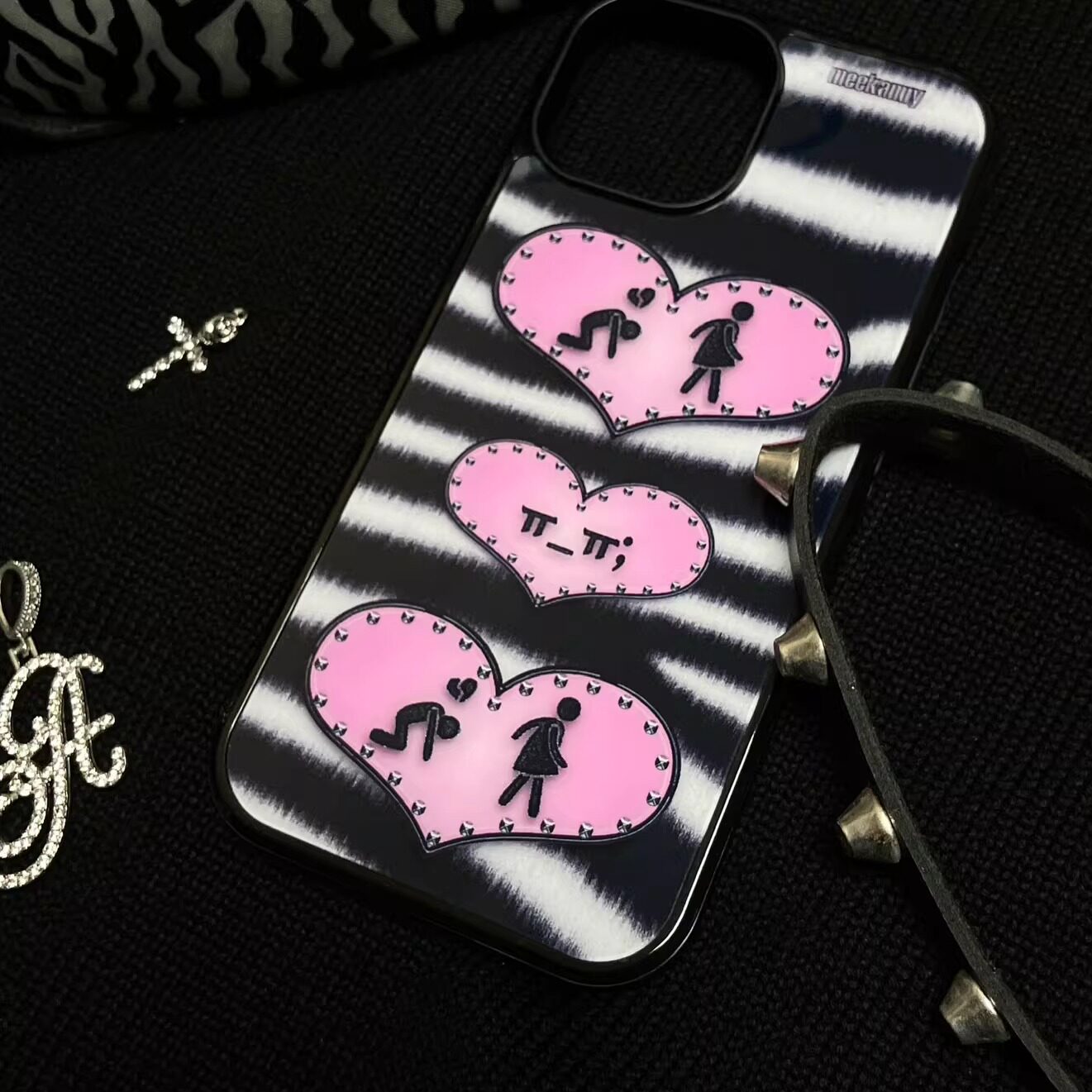 Niche Personality Ins Black an - đánh giá và giá Phone Cases Custom