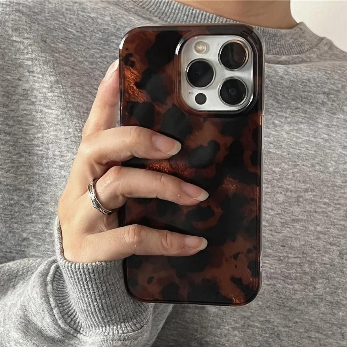 Retro Amber Texture Laser Phon - đánh giá và giá Phone Cases Like Loopy